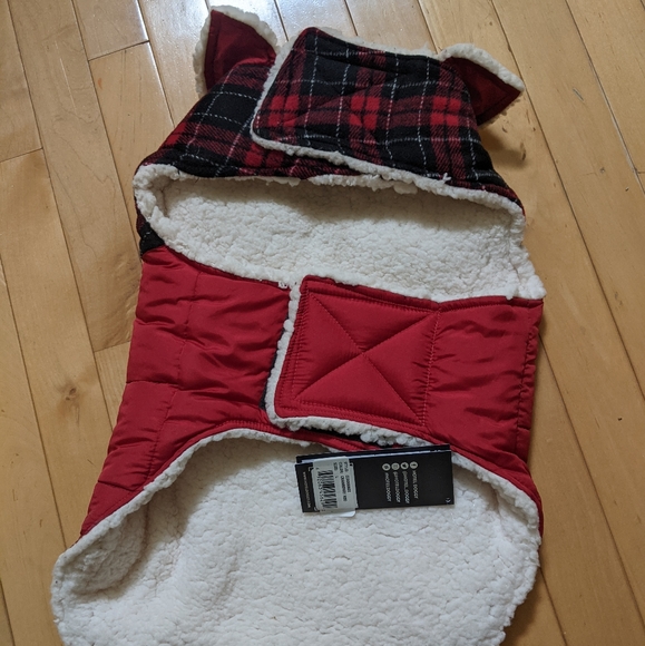 Hotel Doggy Fleece - Picture 2 of 4